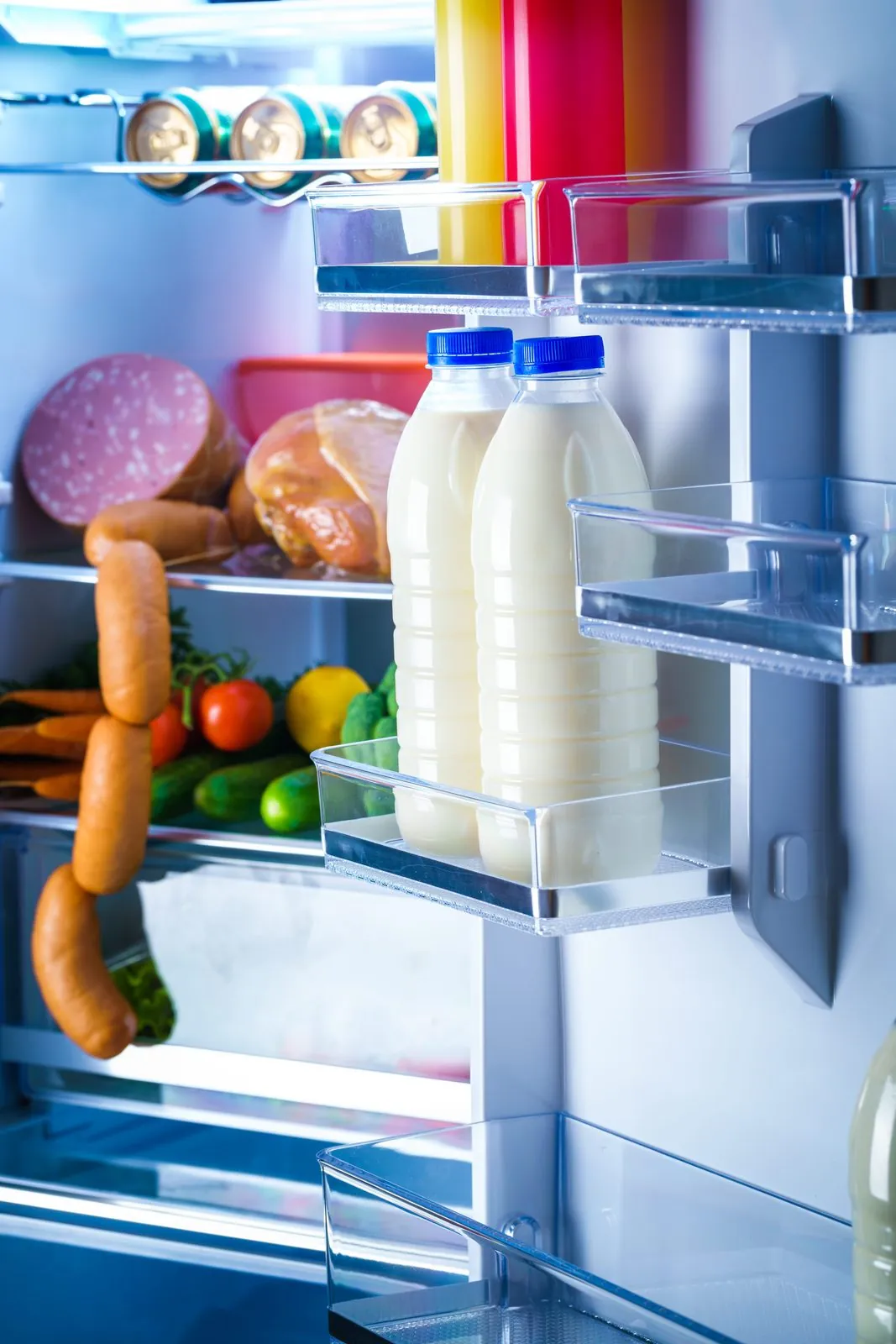 Fixing a fridge that is freezing food in the fresh food compartment Fixing a fridge that is freezing food in the fresh food compartment